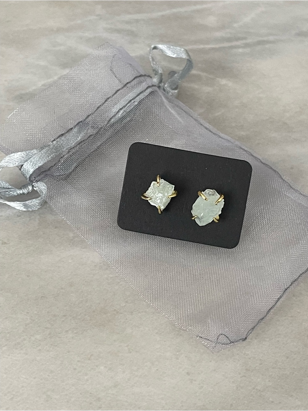 Raw Aquamarine Stud Claw Earrings - Picture 5 of 6